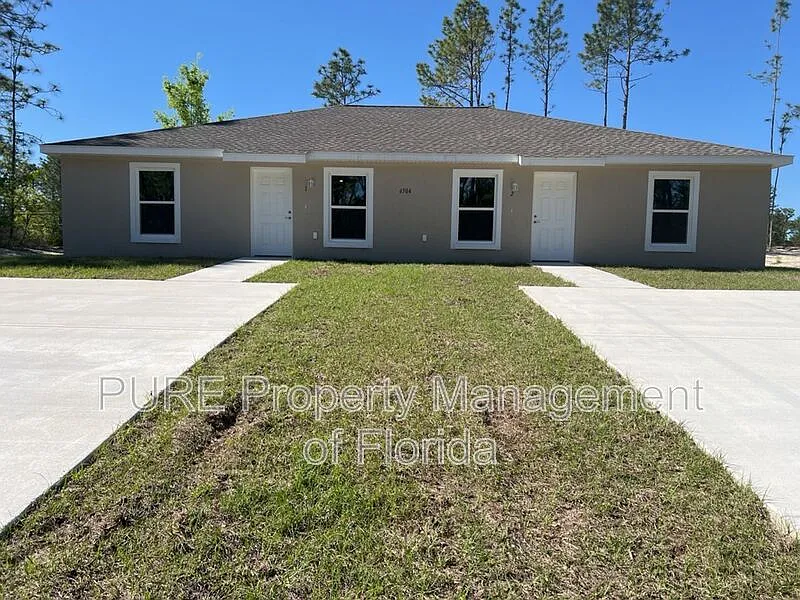 6504 SW 140th Place Rd #2