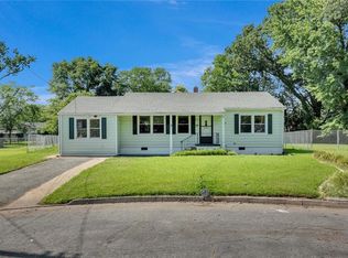 3 Kingsway Ct, Hampton, VA 23669