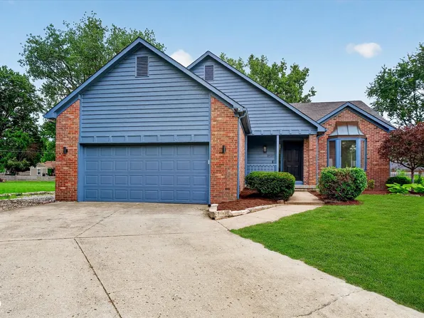 8425 Carthay Cir, Fishers, IN 46038