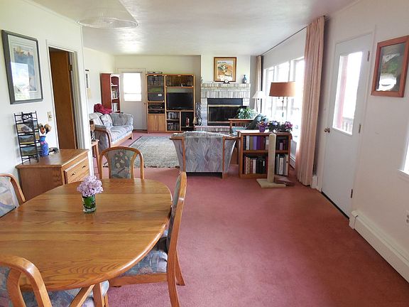 Dining & Living Rooms