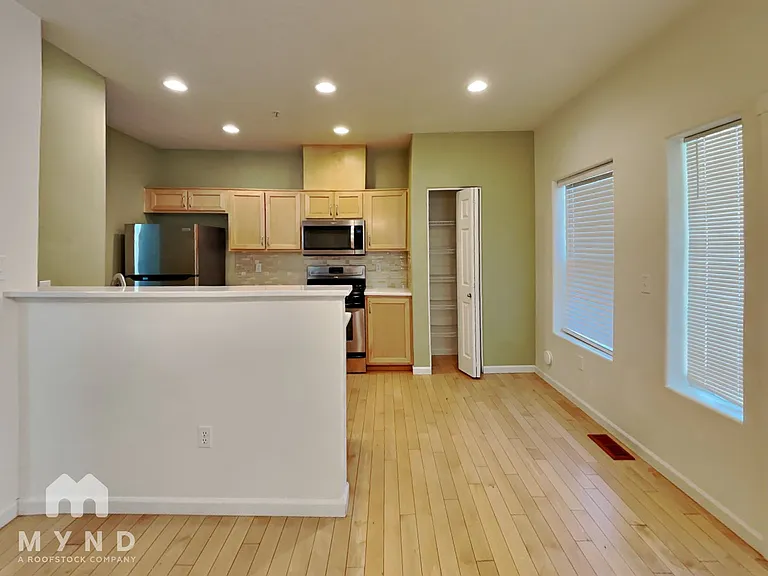 15390 SW Mallard Dr #103 — Photo 8