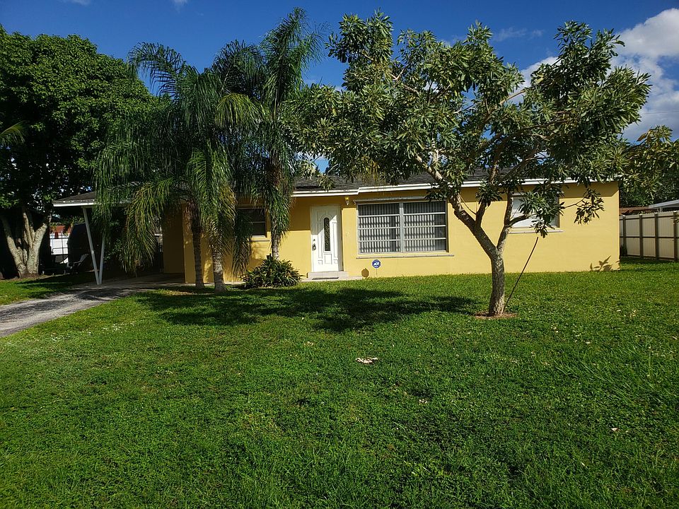 Home For Sale In DILLMAN PARK
