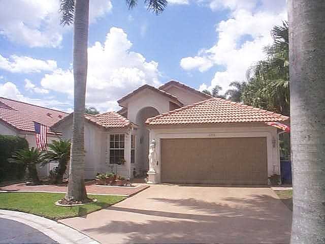 1st image of 6998 Charleston Ct