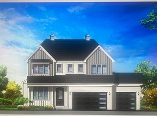336 Hazelwood Dr, Naperville, IL