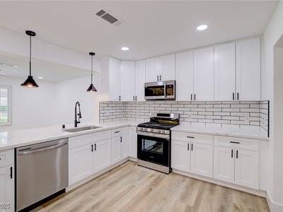 3511 Blackstone St, Las Vegas, NV, 89121