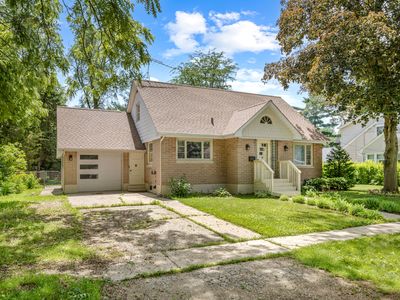 635 E Prairie St, Marengo, IL, 60152