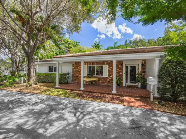 13205 SW 71st Ave, Pinecrest, FL 33156