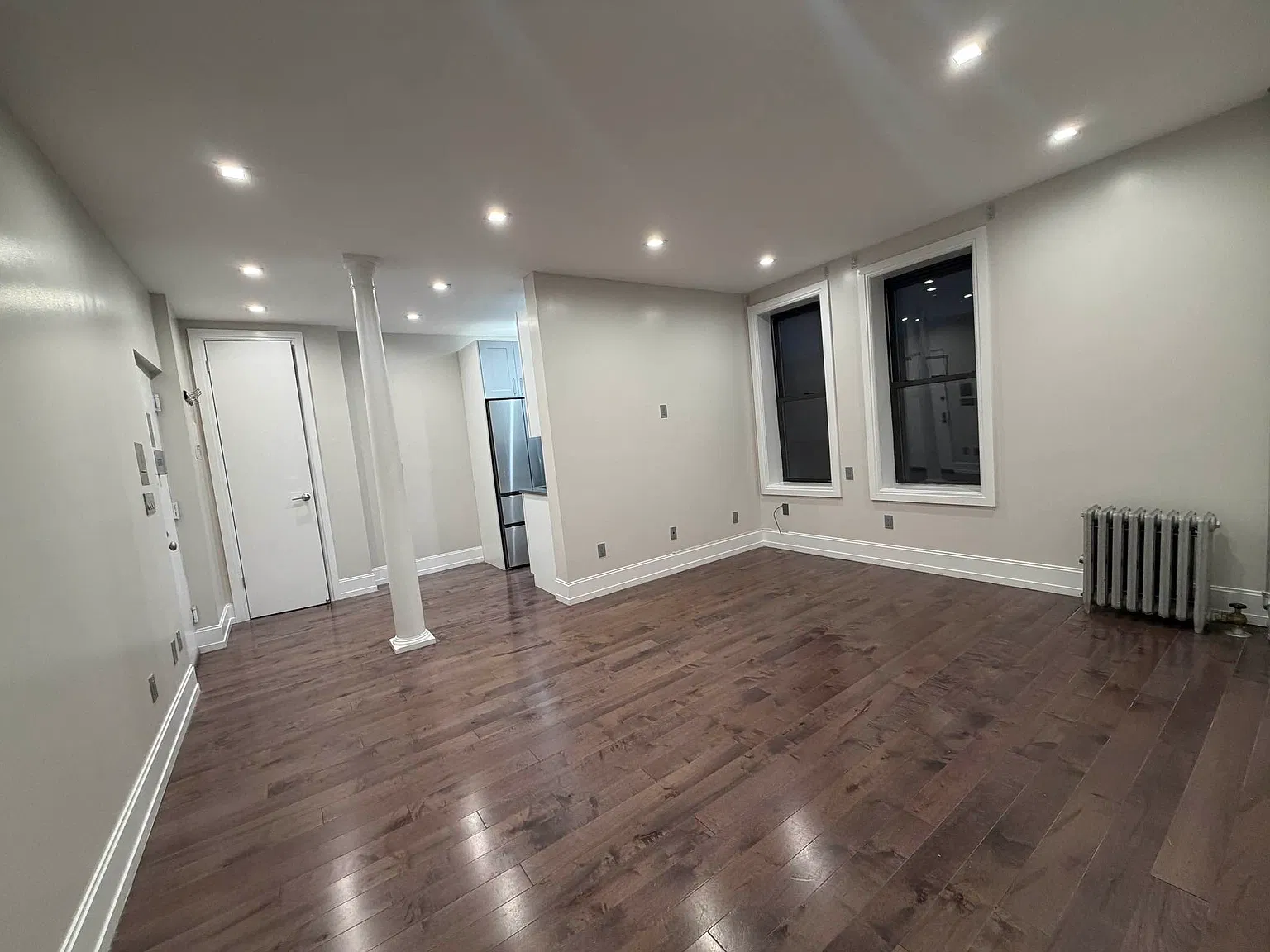 8002 21st Avenue — Photo 3