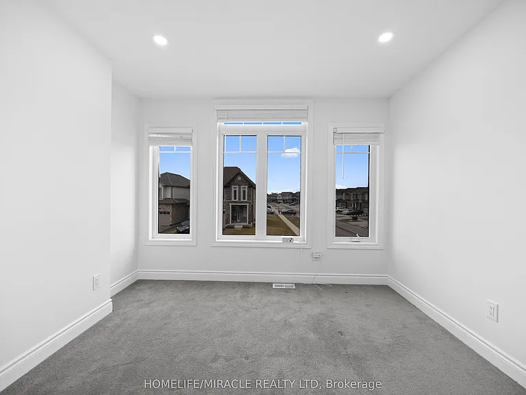 196 Freure Dr — Photo 38