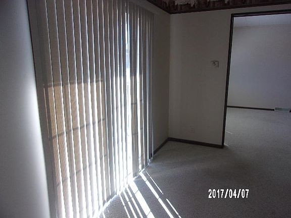 5th image of 1502 W Hughitt St