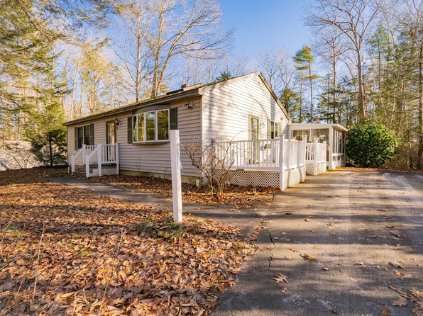 11 Frost Brook Lane, Freeport, ME 04032