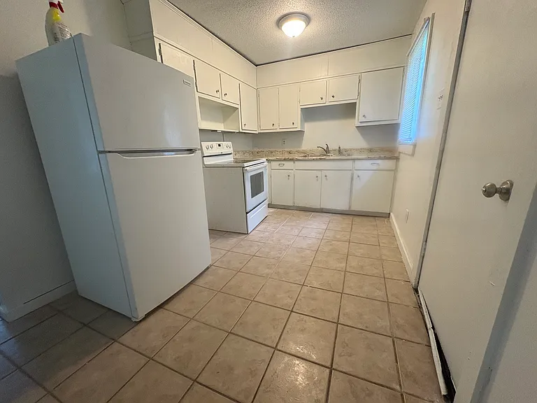 3312 Anson Ct — Photo 6