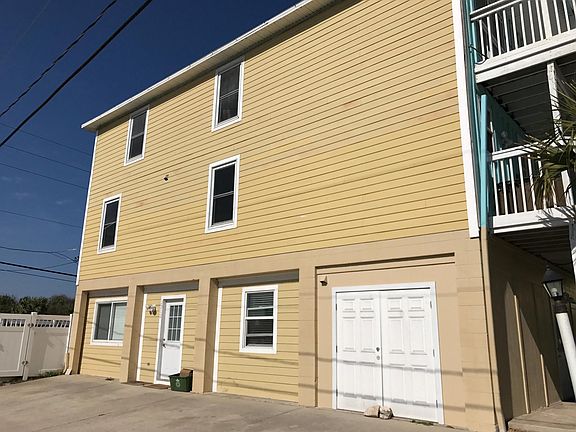 3rd image of 2312 Hill St Fl 1ST