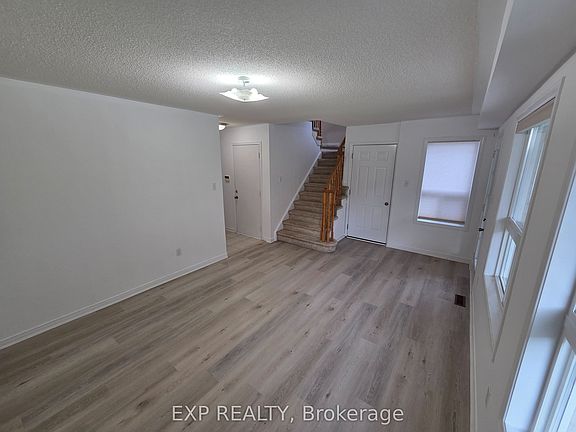 5th image of 384 Flagstone Way