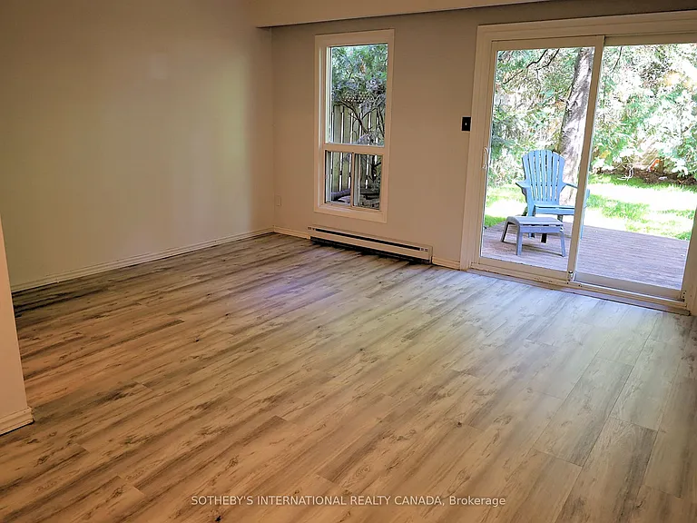 80 Halsey Ave — Photo 3