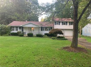 3868 McCarty Dr, Canfield, OH 44406