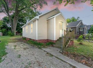 629 S Foster Ave, Lansing, MI 48912