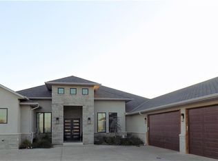 13470 W Waterloo Rd, Edmond, OK 73025