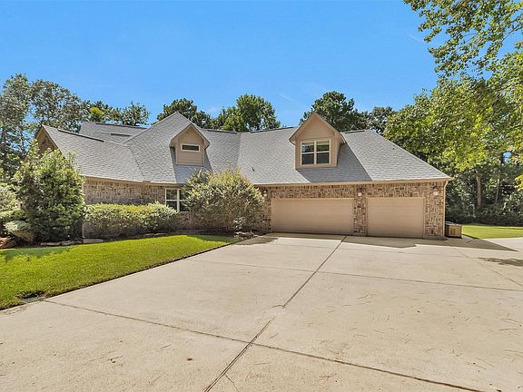 4th image of 11018 Lake Windcrest