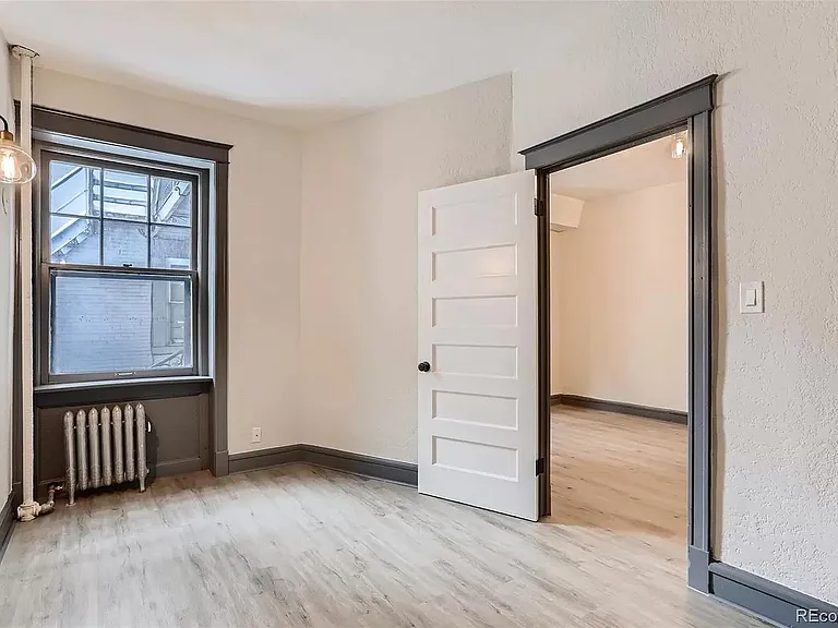 215 E 11th Ave #B5 — Photo 6