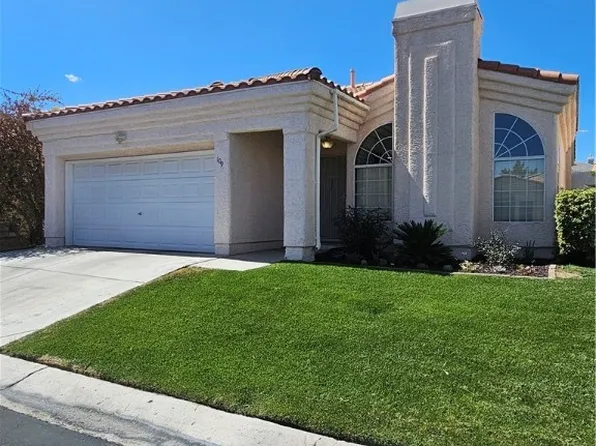109 Hutton Ln, Las Vegas, NV 89145