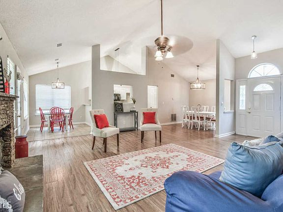 4th image of 2051 Boone Pl