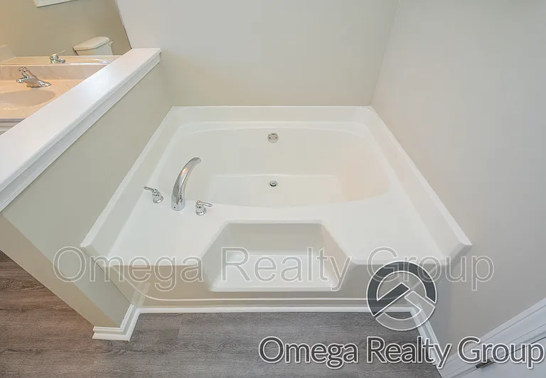 2815 Dotti Dr — Photo 30