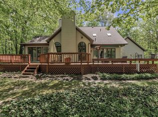 11655 Stone Creek Ln, Painesville, OH 44077