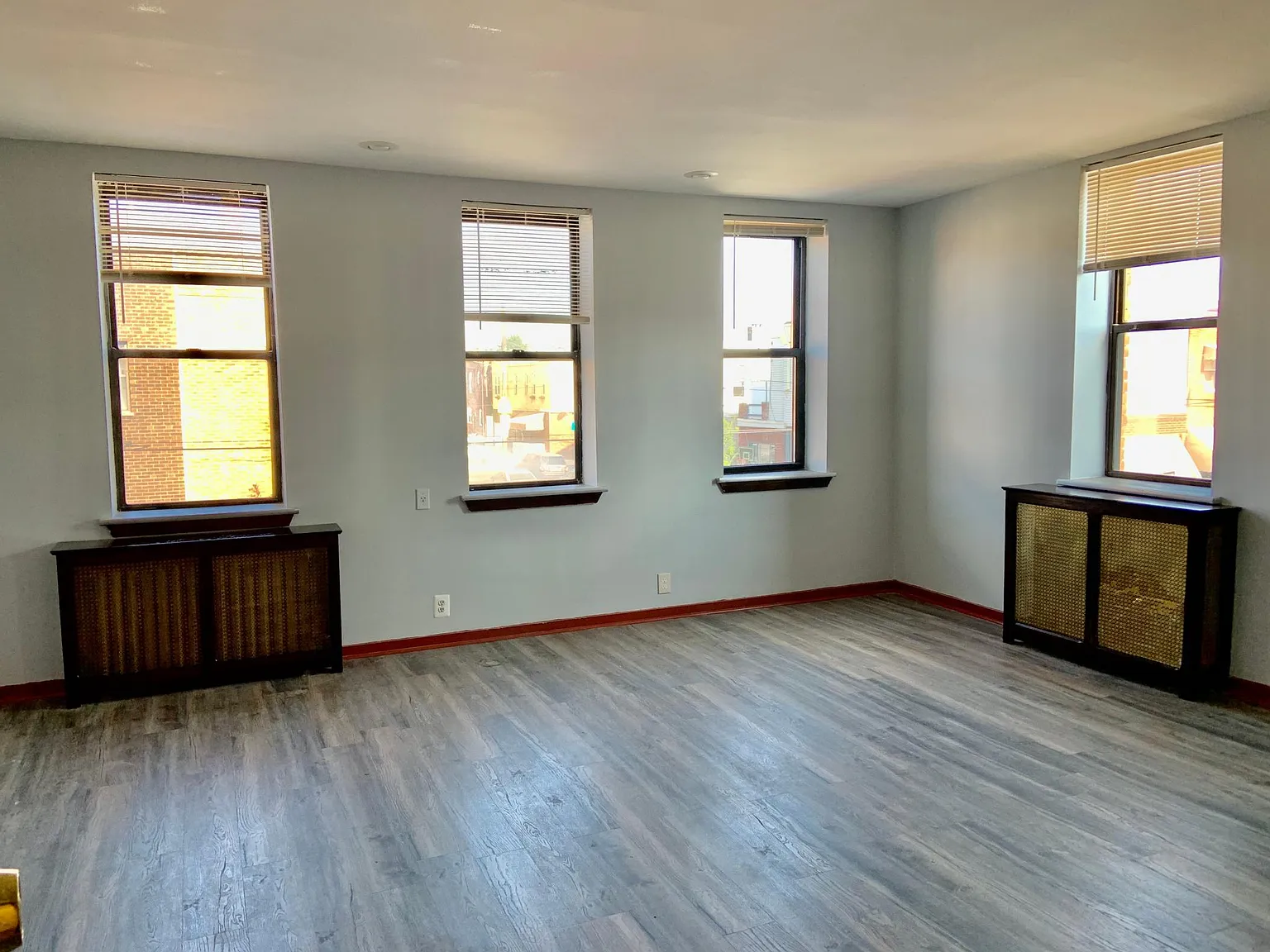 1 bed, 1200 sqft, $1,175 — Photo 2