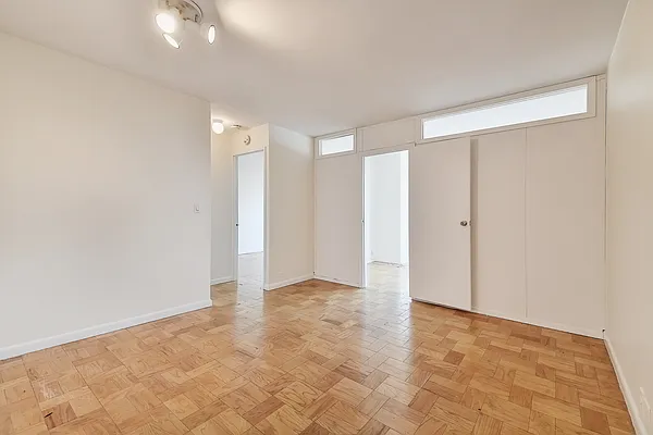 Rented by City Connections Realty | media 19