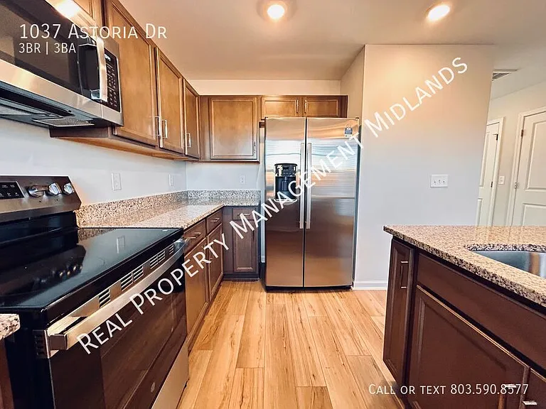 1037 Astoria Dr — Photo 13