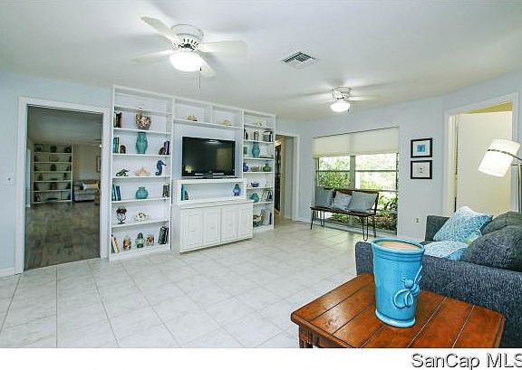 5th image of 1020 White Ibis Dr