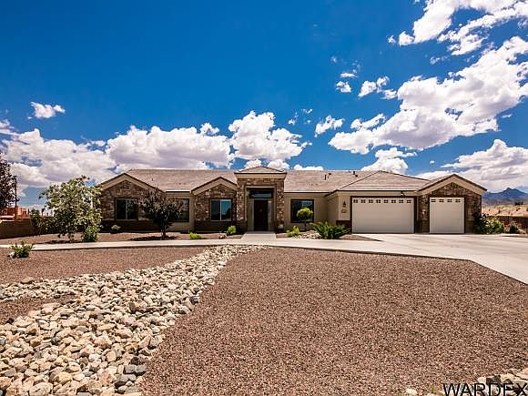 1st image of 2240 Comanche Dr
