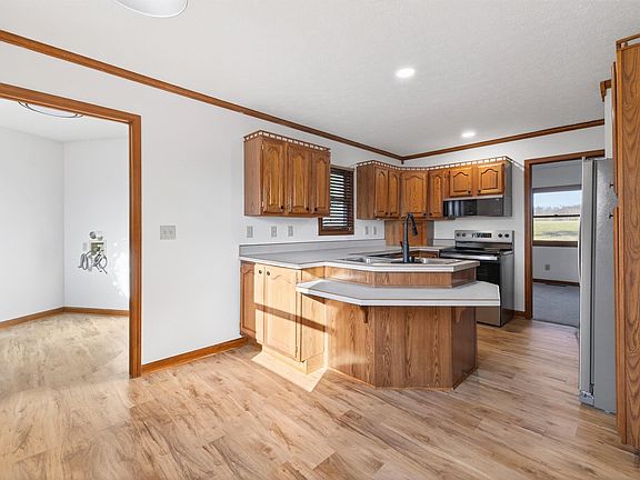 4th image of 1346 N Old Worthington Rd