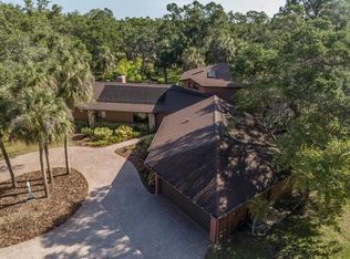 9655 90th Ave, Seminole, FL 33777