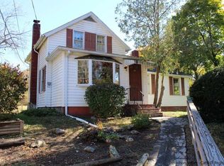 165 Binnewater Rd, Kingston, NY 12401