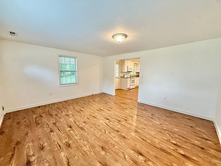 5222 Old Niles Ferry Rd — Photo 6