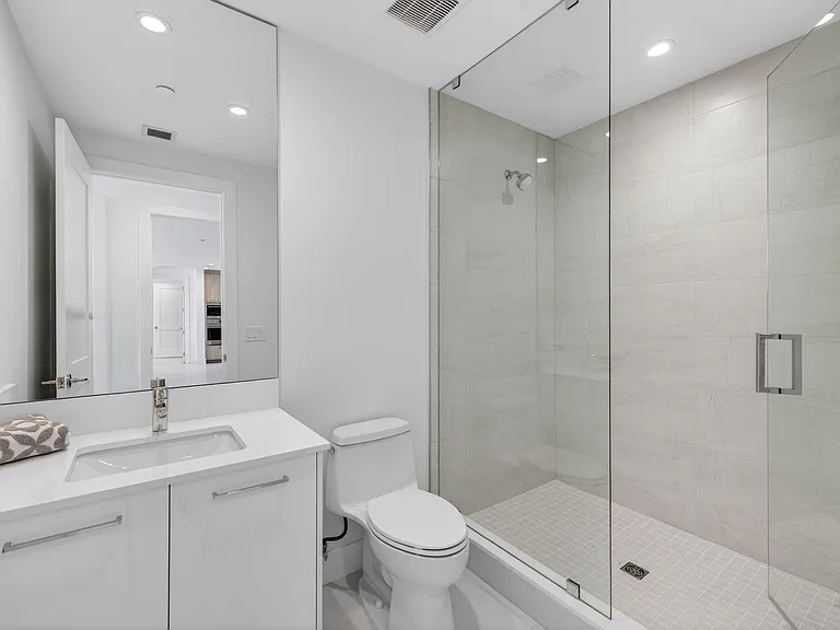 153 N Seabreeze Blvd #901 — Photo 36