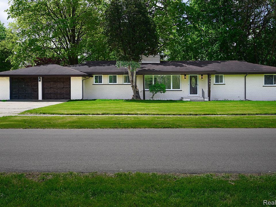 1st image of 19041 Bungalow Dr