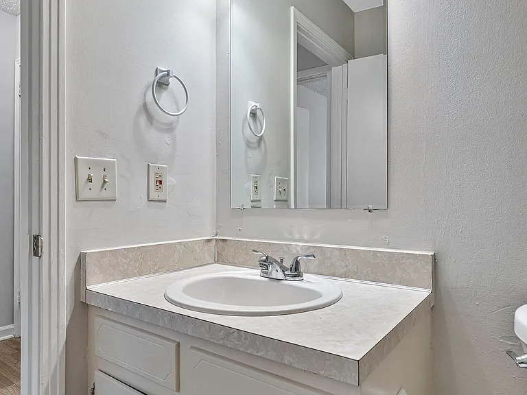 3319A Felicia St #A — Photo 8