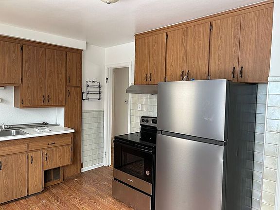 2nd image of 4138 Lafayette Blvd