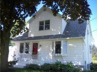 5126 Townline Rd, Sanborn, NY 14132