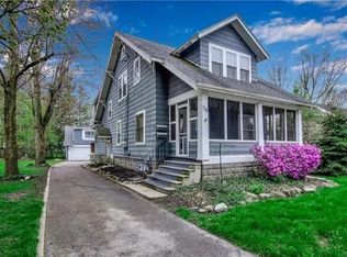 54 Park Dr, Amherst, NY 14221