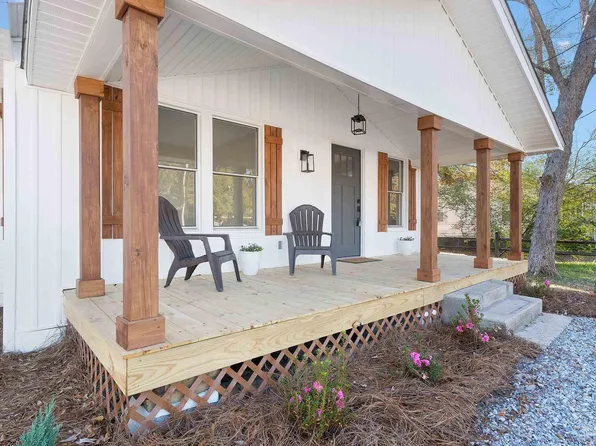 1115 Fretz St, Pensacola, FL 32534