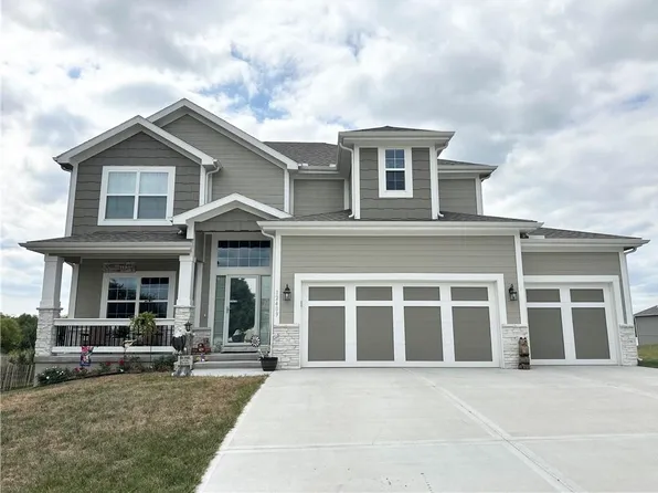 12409 Morgan St, Excelsior Springs, MO 64024