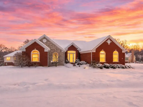 250 Ridgepointe Dr, Cold Spring, KY 41076