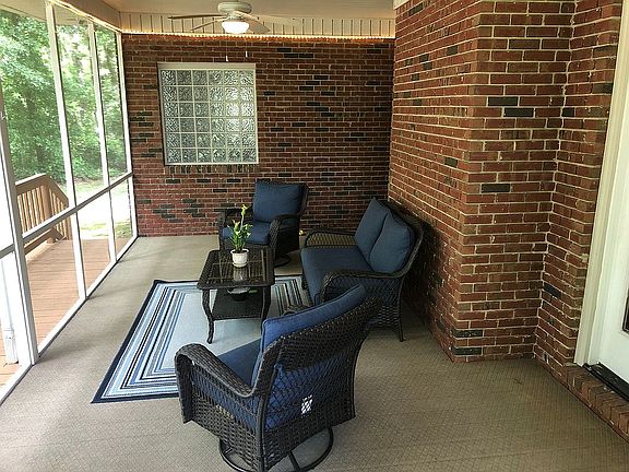 5th image of 1212 Shawnee Creek Ct