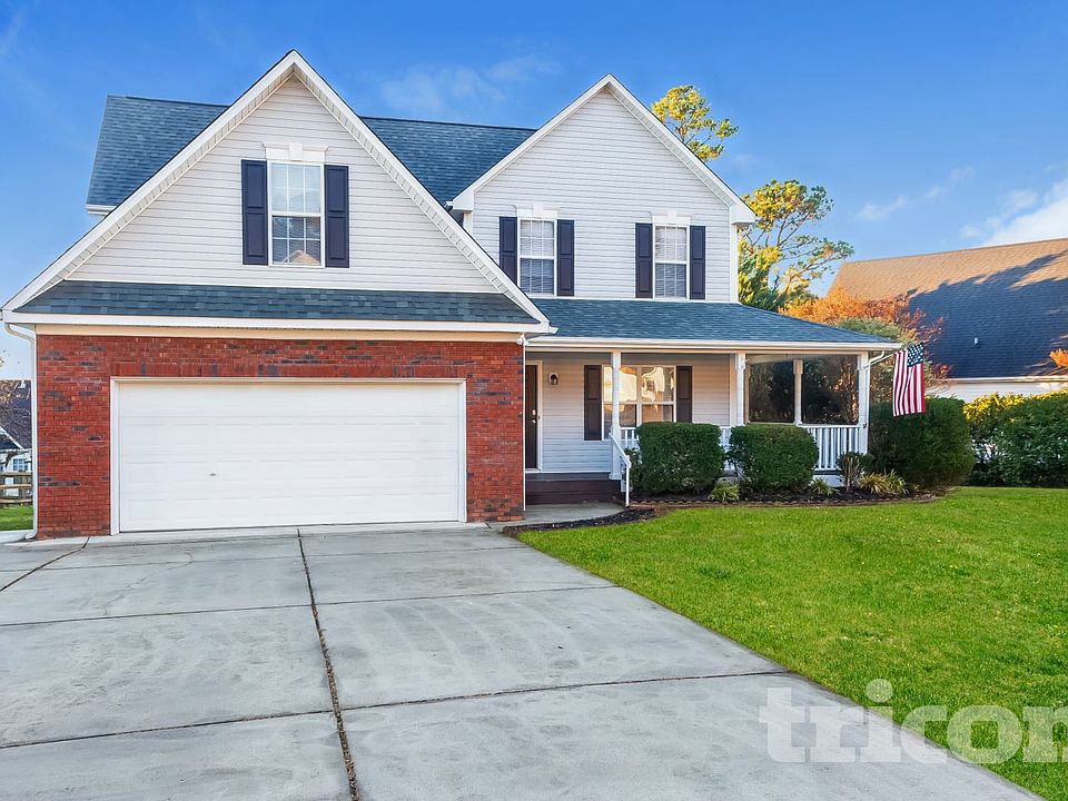 1st image of 423 Riverwalk Dr NW