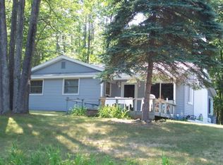 10480 McMurphy Rd, Atlanta, MI 49709