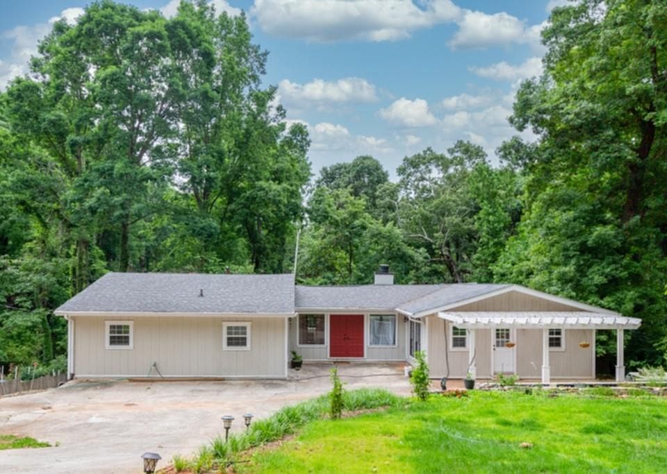 1st image of 4535 Holiday Heights Dr